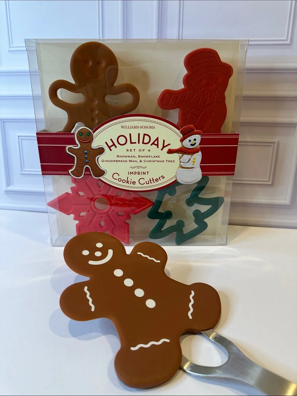 Williams Sonoma Holiday Imprint Cookie Cutter Set of 4 & Spatula #2
